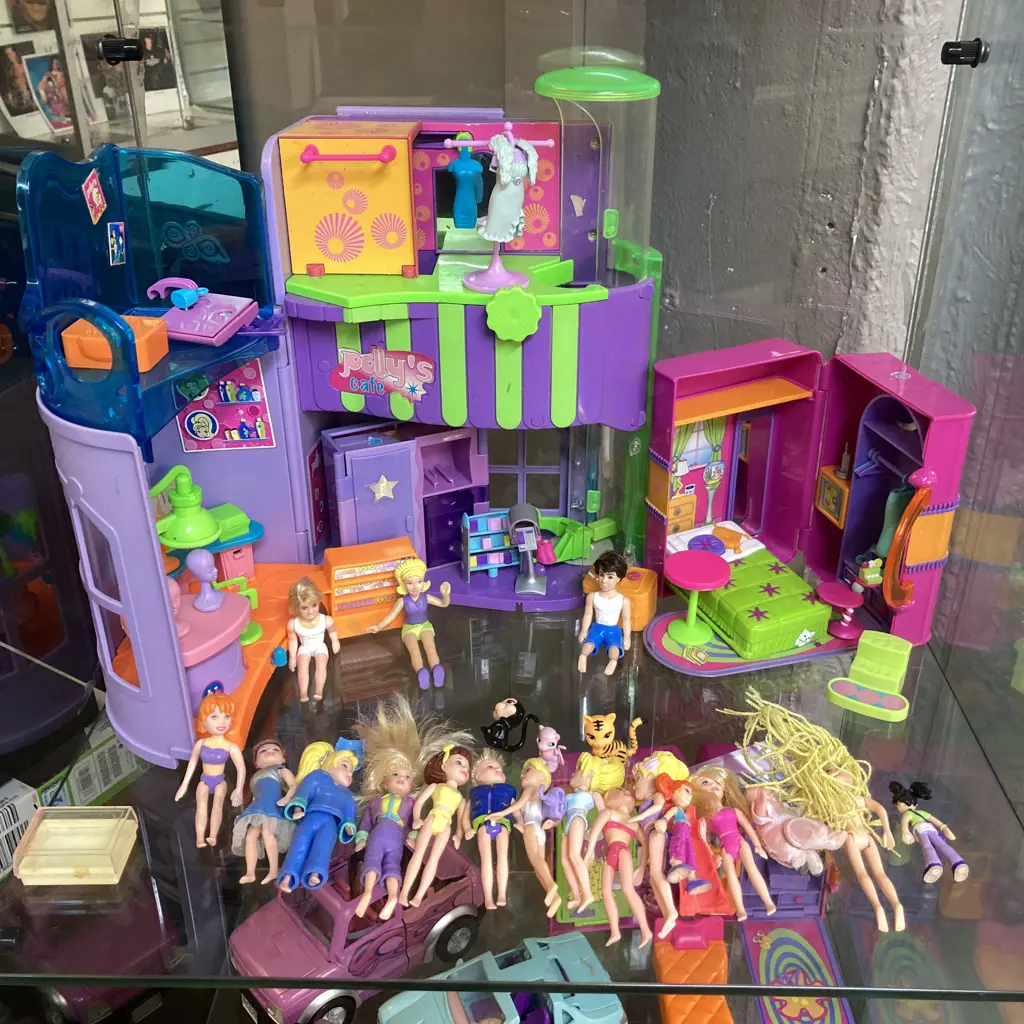 Assorted Polly Pockets, Playsets, Cafe Etc Image 1++
